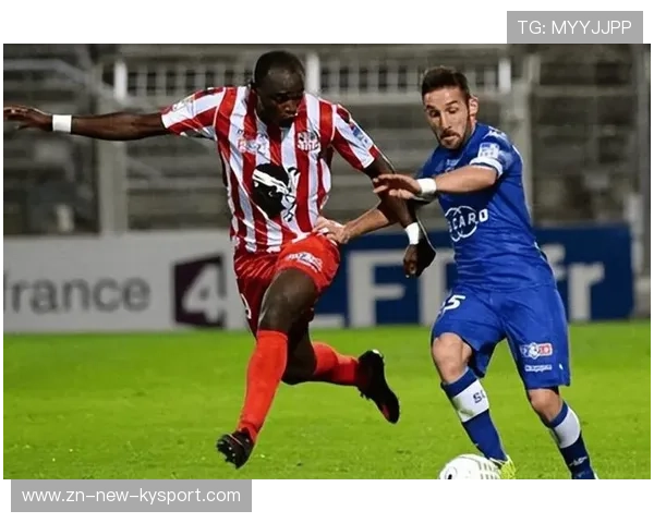 法甲精彩纷呈，比分1-1，比赛亮点：角球多次创造威胁，射门转化率高